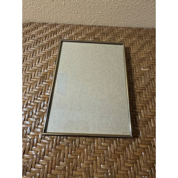 Vintage 70's Brass Picture Frame With Velvet Backing - Picture 3 of 5